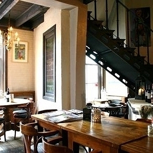 Sfeervol restaurant met wijnbar Het Gooi