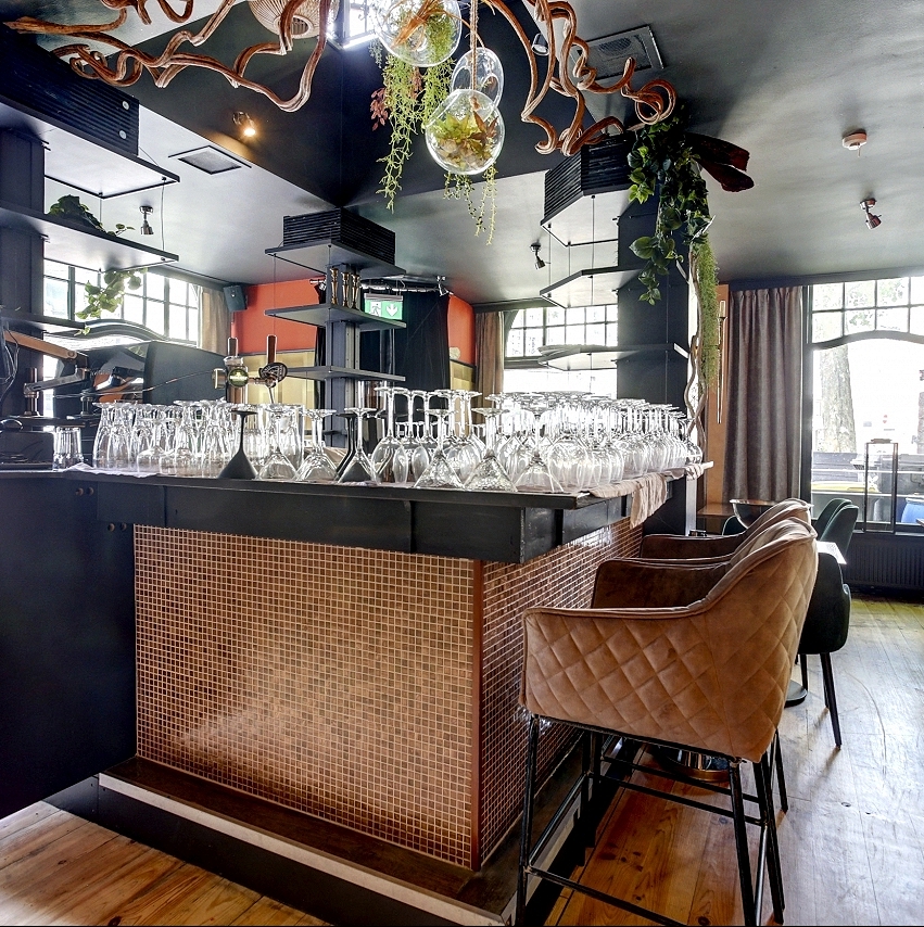 Restaurant aan ring Hilversum
