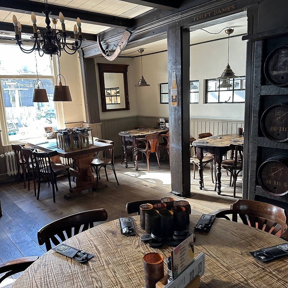 Eetcafé centrum plaats Het Gooi