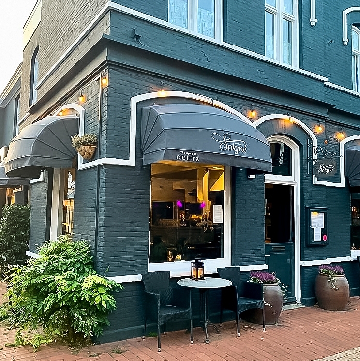 Restaurant hoekpand Bussum