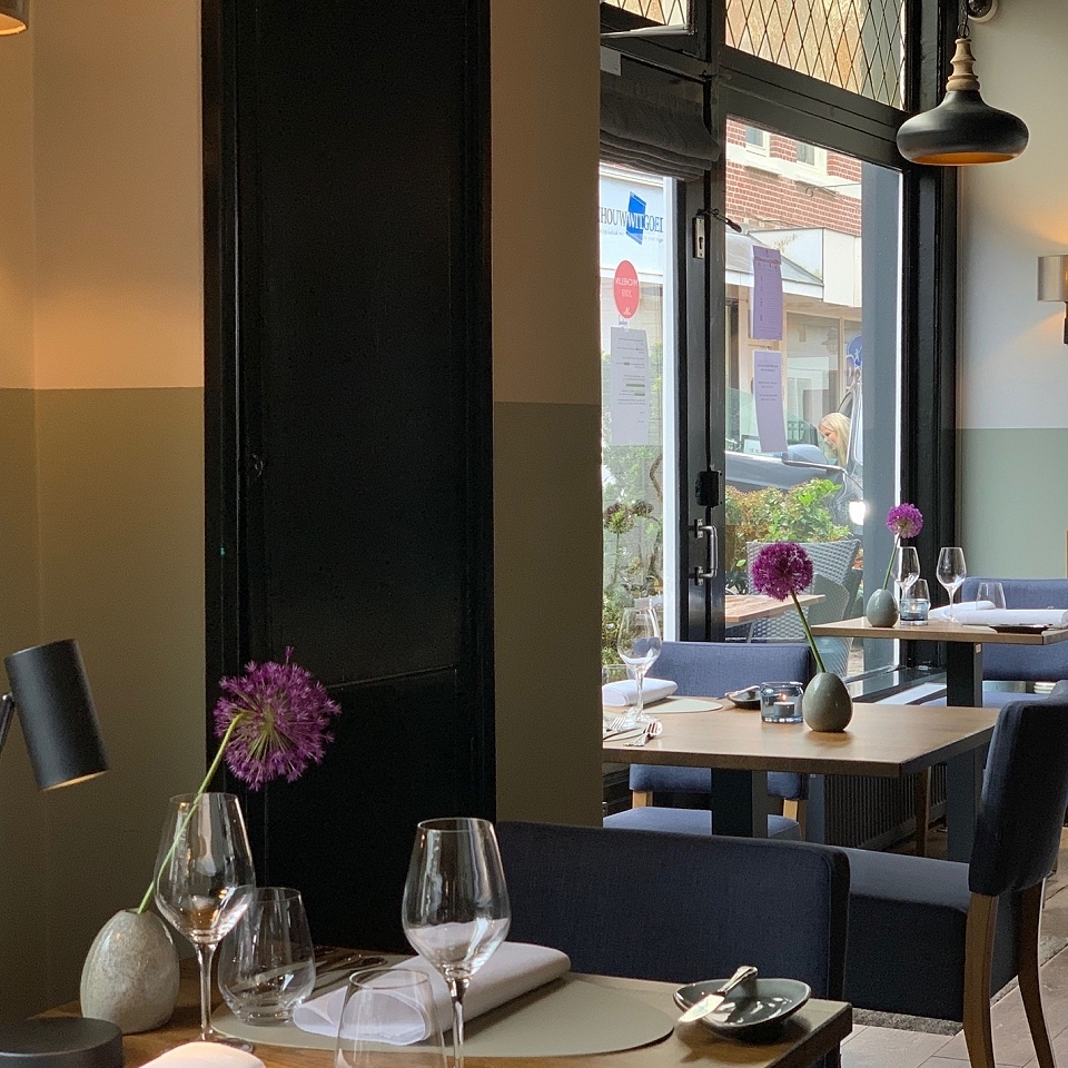 Restaurant hoekpand Bussum