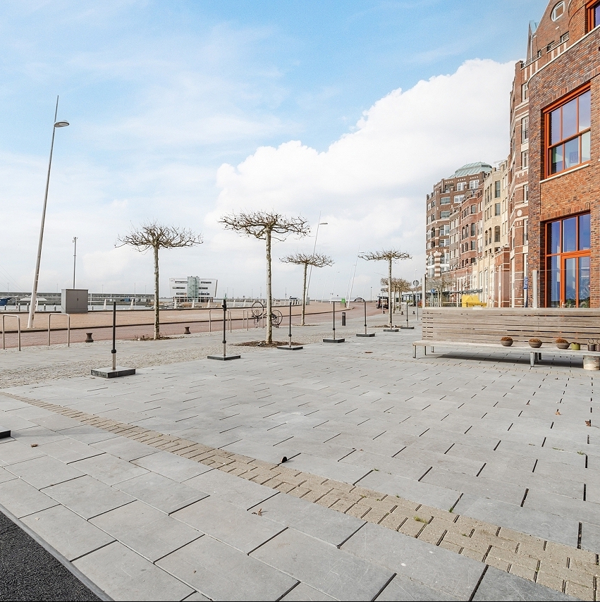 Grand Café Restaurant in Bataviahaven