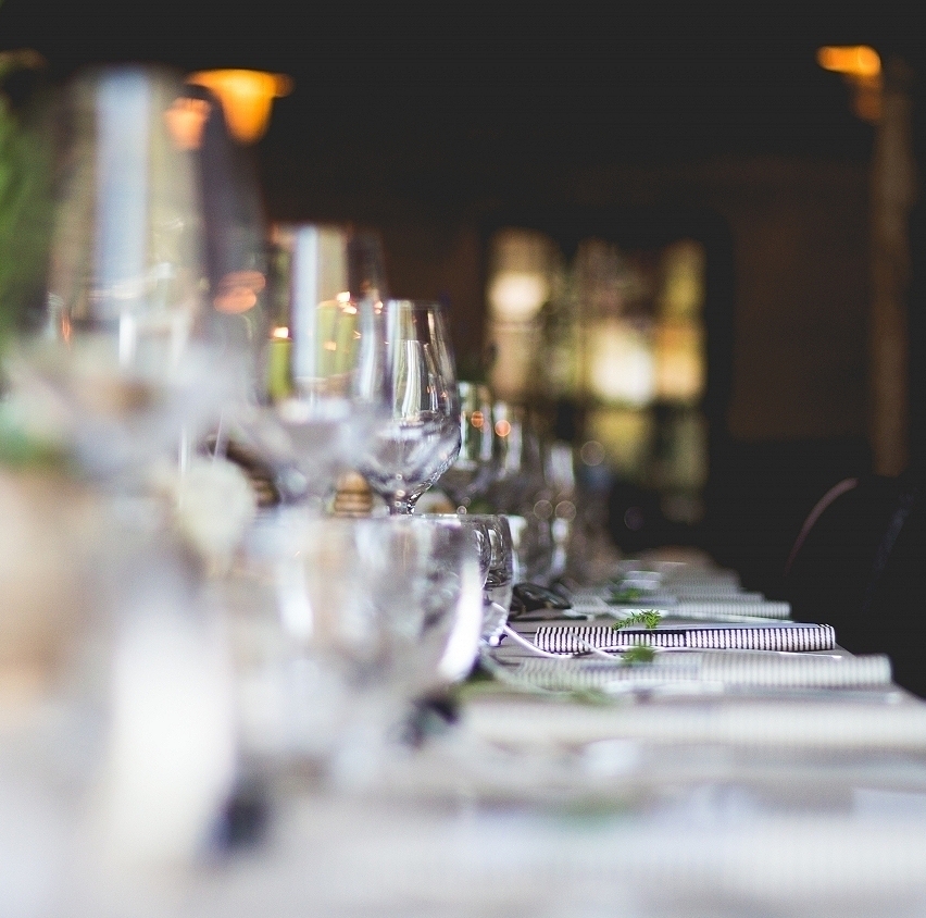 Sfeervol (huiskamer-) restaurant